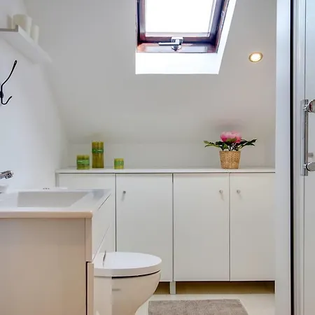 Apartment Beautiful 1bed In Beato Lisbon